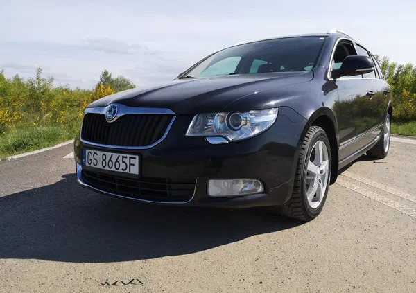 skoda superb słupsk Skoda Superb cena 32400 przebieg: 274344, rok produkcji 2010 z Słupsk